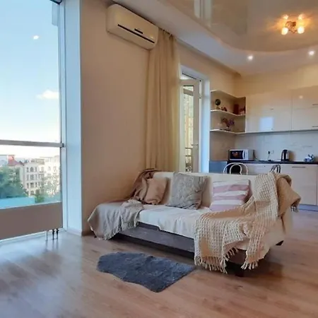 Apartment спальня-студия с видом на море и парк *