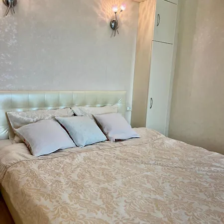 спальня-студия с видом на море и парк Appartement *