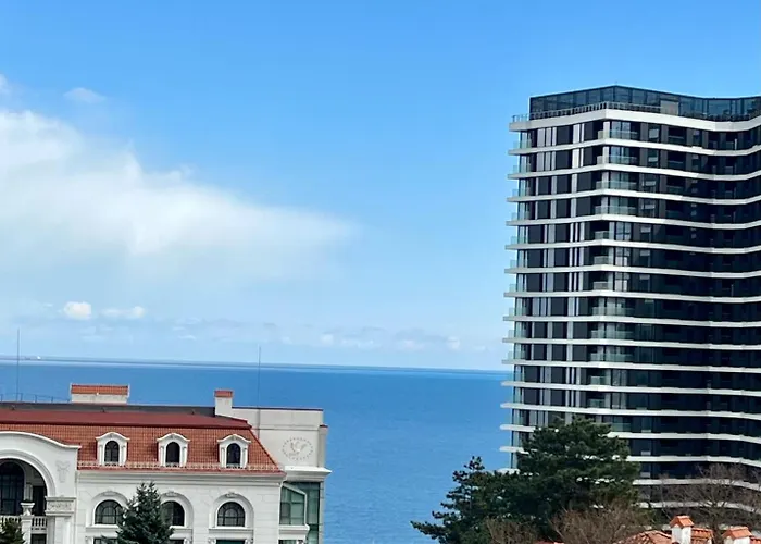 Appartement спальня-студия с видом на море и парк *