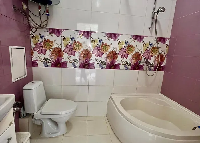 спальня-студия с видом на море и парк Appartement Odessa