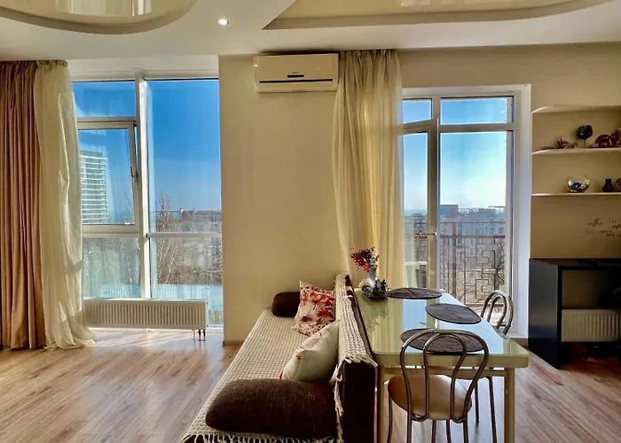 спальня-студия с видом на море и парк *